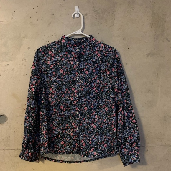 Women’s buttoned down shirt - Picture 1 of 4